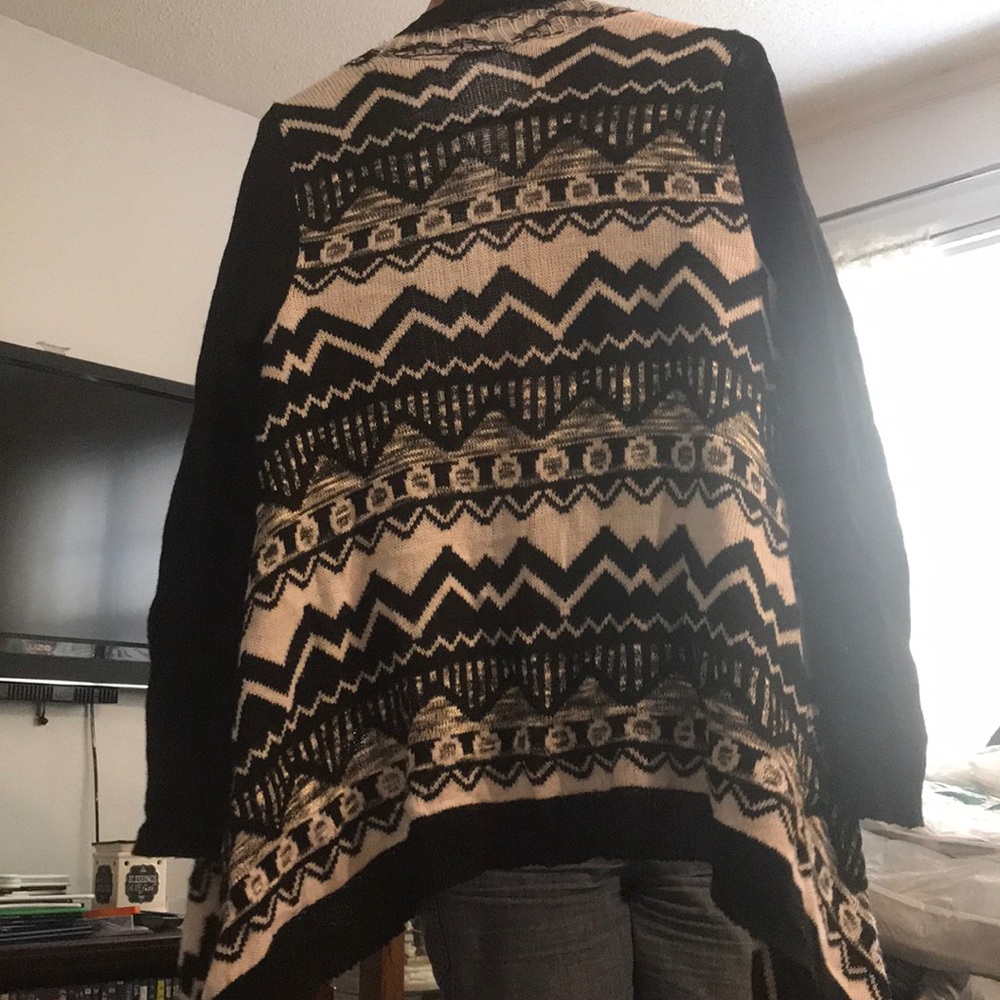 Cardigan - Picture 2 of 2